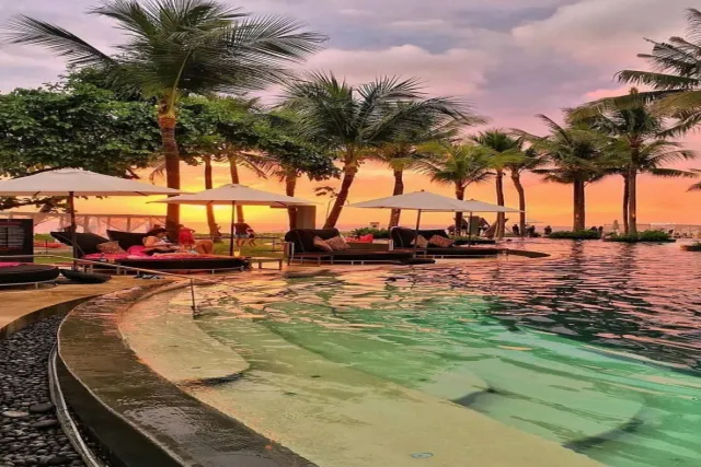 seminyak beach view